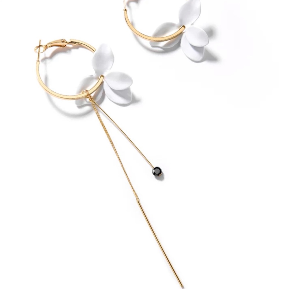 🌺Boho White flower Gold Tassel Chain drop Earring - Picture 3 of 16